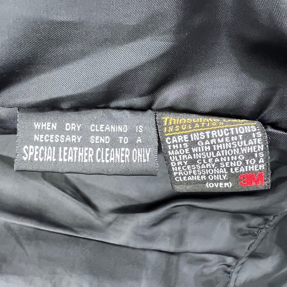 •|•WILSONS LEATHER•| Vintage Black Leather Jacket Thinsulate Insulation - Picture 12 of 16